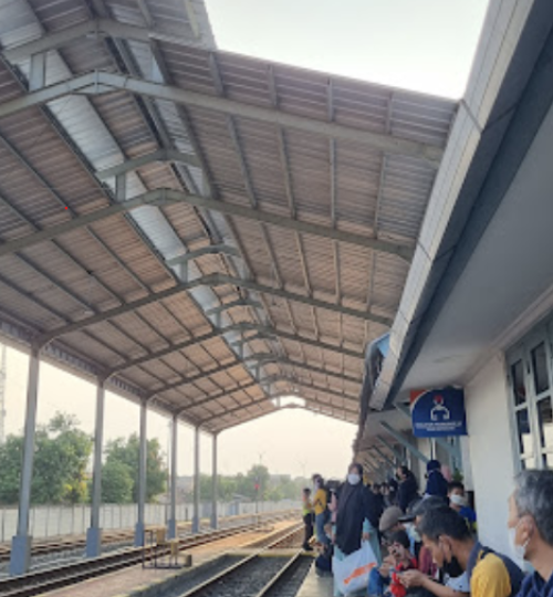 Cilegon Station, Commuter Station | We provide Indonesia infrastructure map on various property sectors and data. Access property listings, infrastructure developments, news, and valuable transaction data for informed decisions.