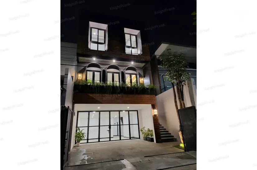 Knight Frank | House in Pondok Indah | Pondok Indah