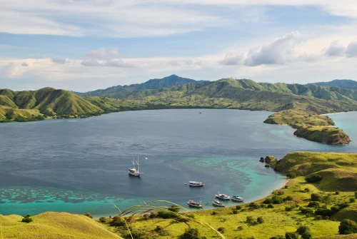 Wisata Menarik di Labuan Bajo yang Jarang Diketahui | KF Map – Digital Map for Property and Infrastructure in Indonesia